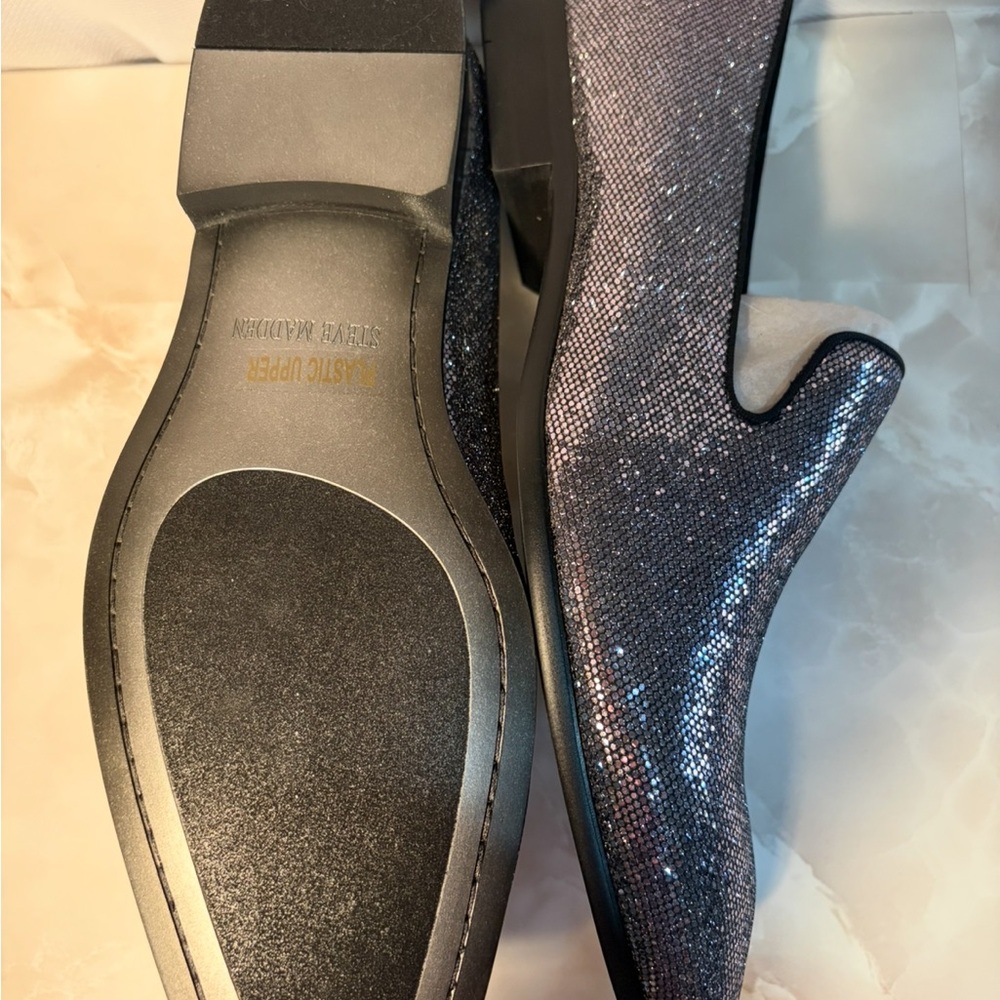 Steve Madden Shimmering Black Loafers